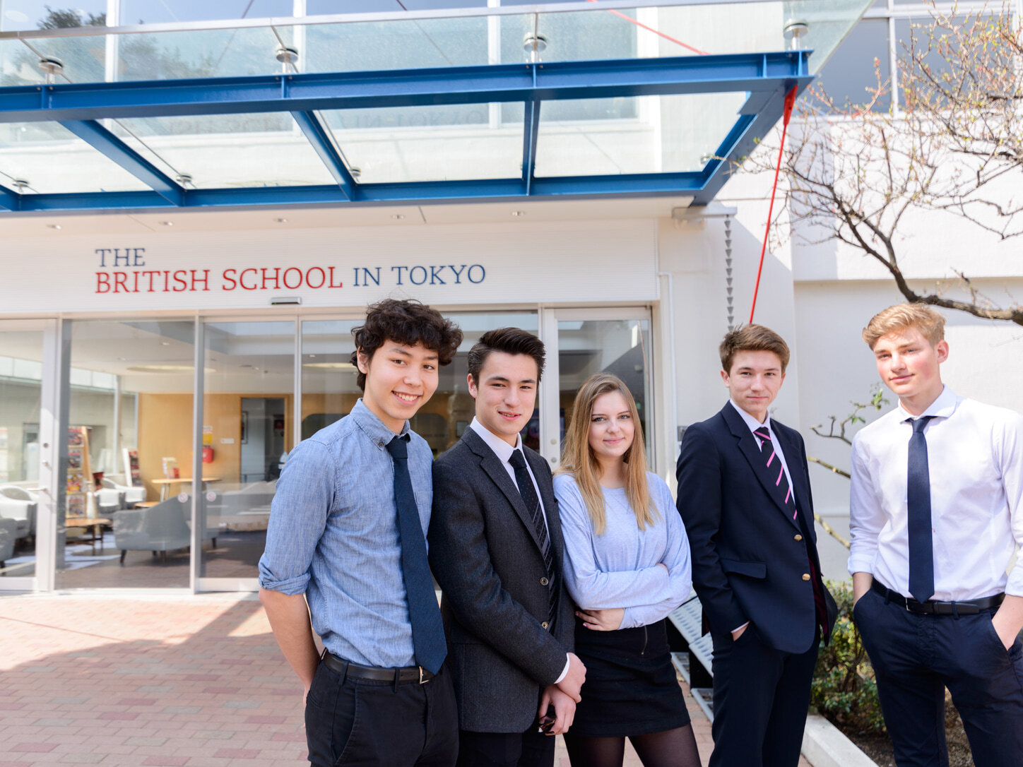 UK HIGH SCHOOL FOR INTERNATIONAL STUDENTS visual data 6